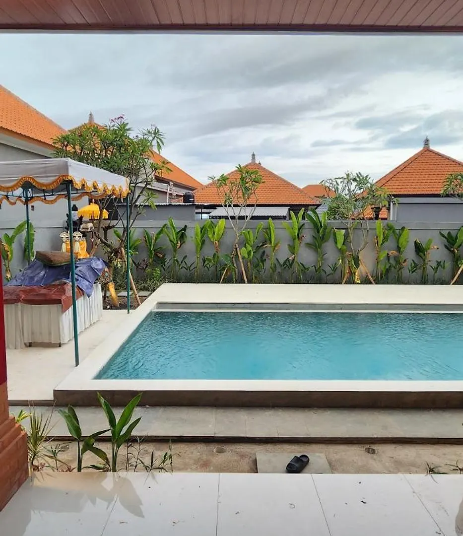 Kubu Dangin Guest House Kerobokan Seminyak   Seminyak (Bali)