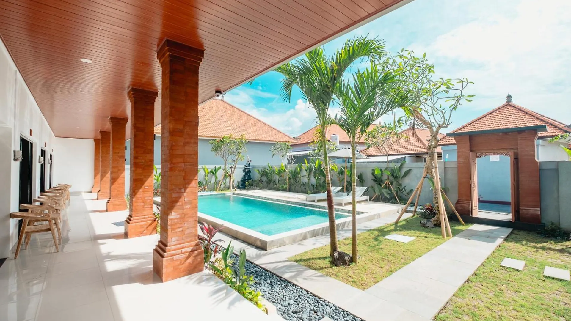 Kubu Dangin Guest House Kerobokan Seminyak  Seminyak (Bali)